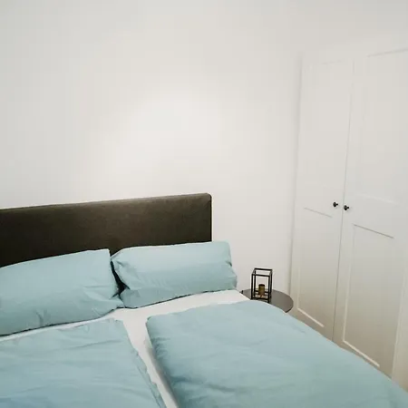 Schneeweiß Ferienhaus *